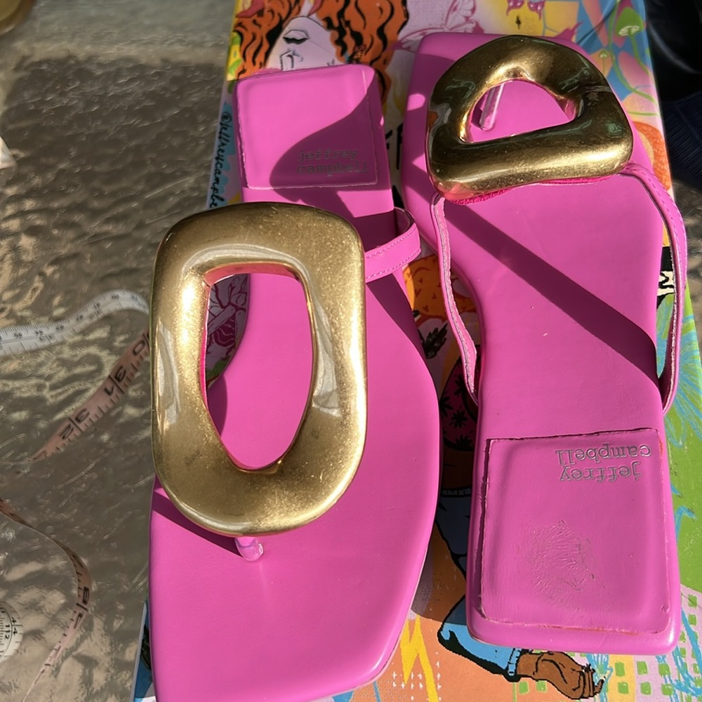 Brand new w box JJeffrey Campbell gorgeous slides, size 6 BNWT